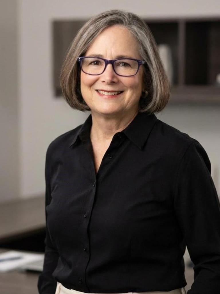 Linda Tolman Profile Image