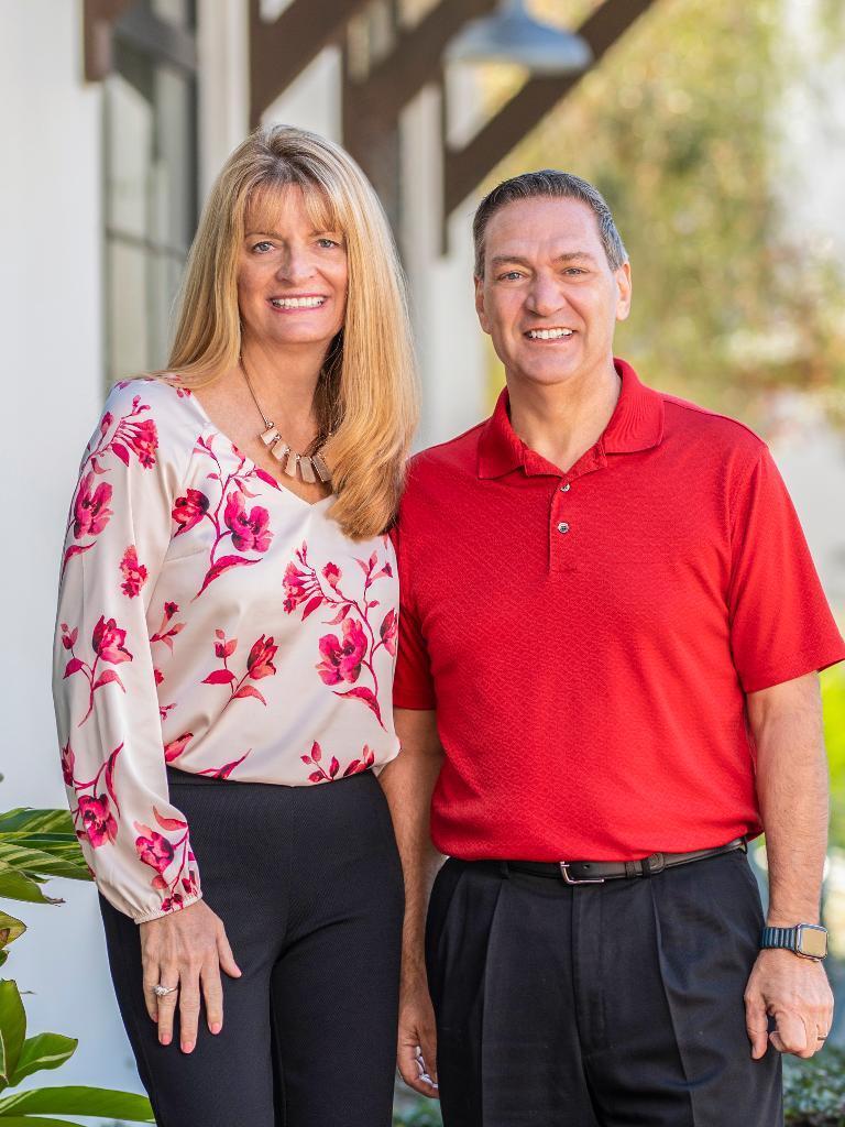 Meet Carol and Tony Image
