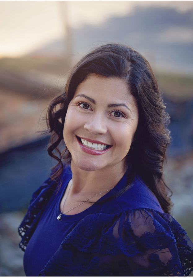 MEET Adriana Araujo Image