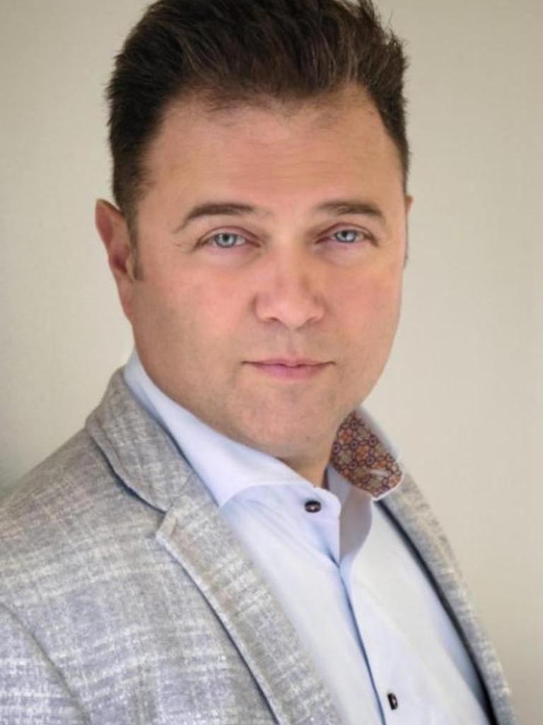 Dean Artenosi Profile Photo
