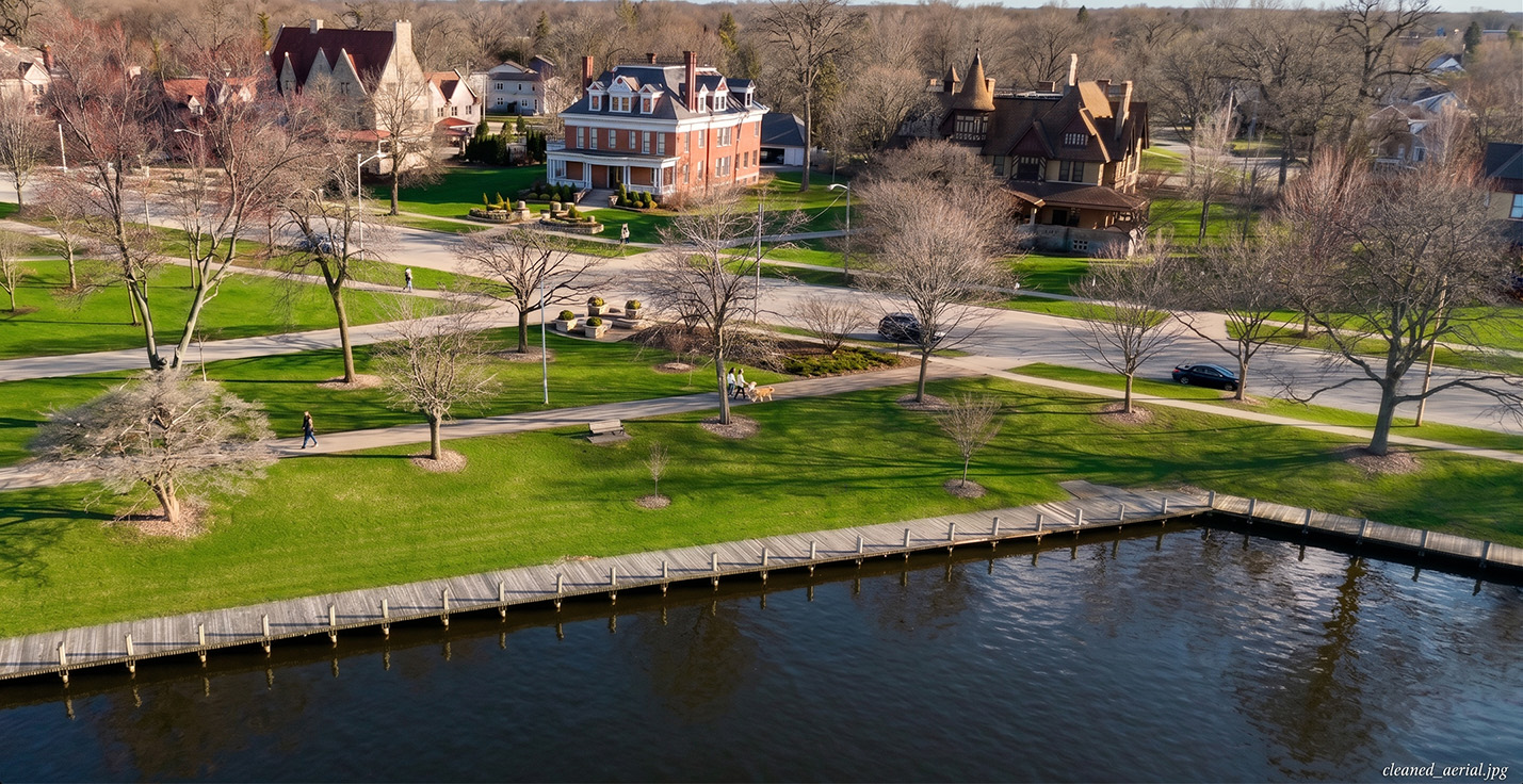 Waterfront homes in Neenah, Wisconsin