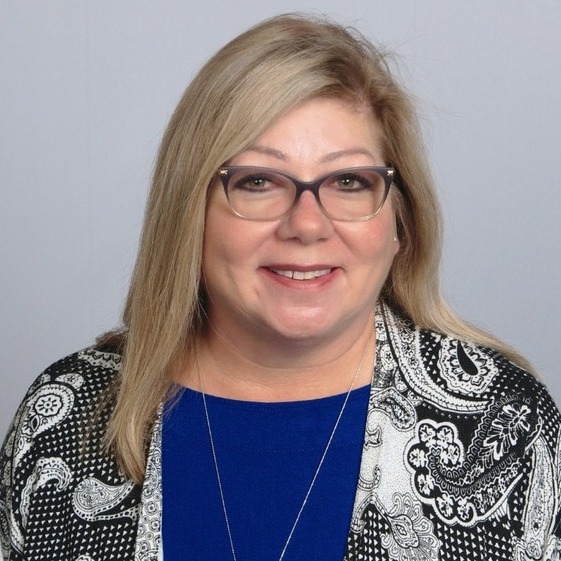 MEET Melanie Yagelski Image