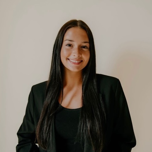 Julia Rose VanDuyn Profile Photo