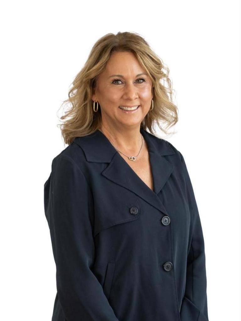 Julie Lyden Profile Photo