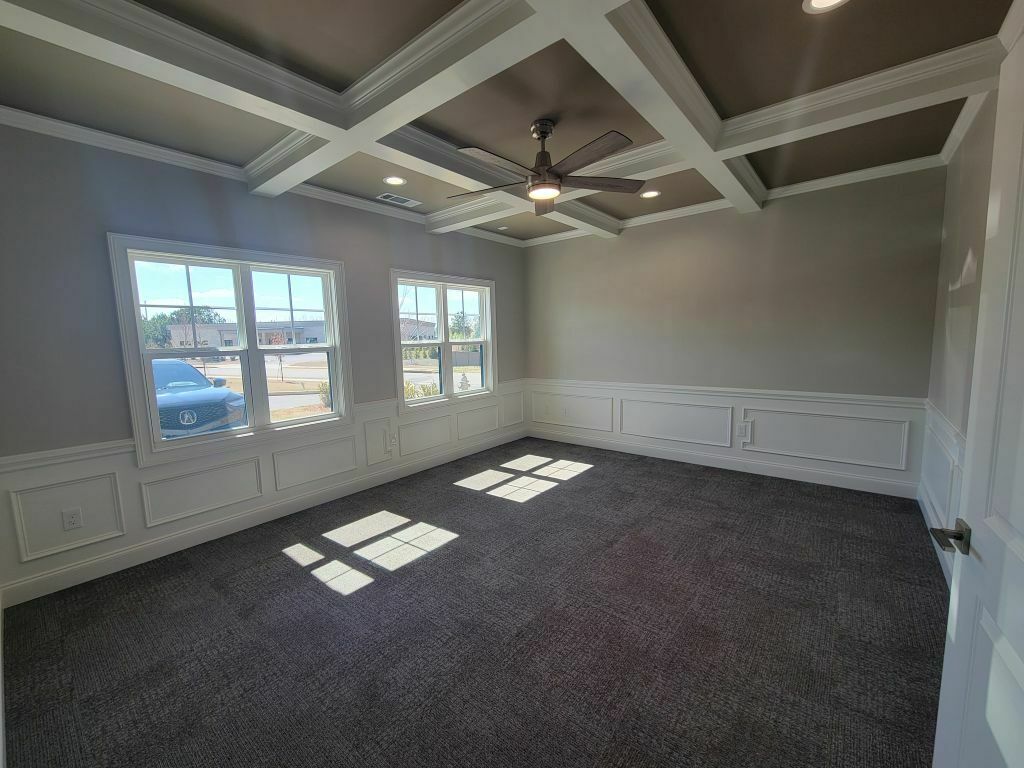 1060 Garland Drive, Building 500 Property Photo 9