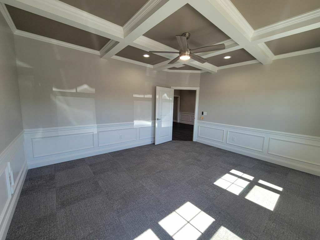 1060 Garland Drive, Building 500 Property Photo 10