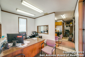 4006 Sw Military Dr Property Photo 8