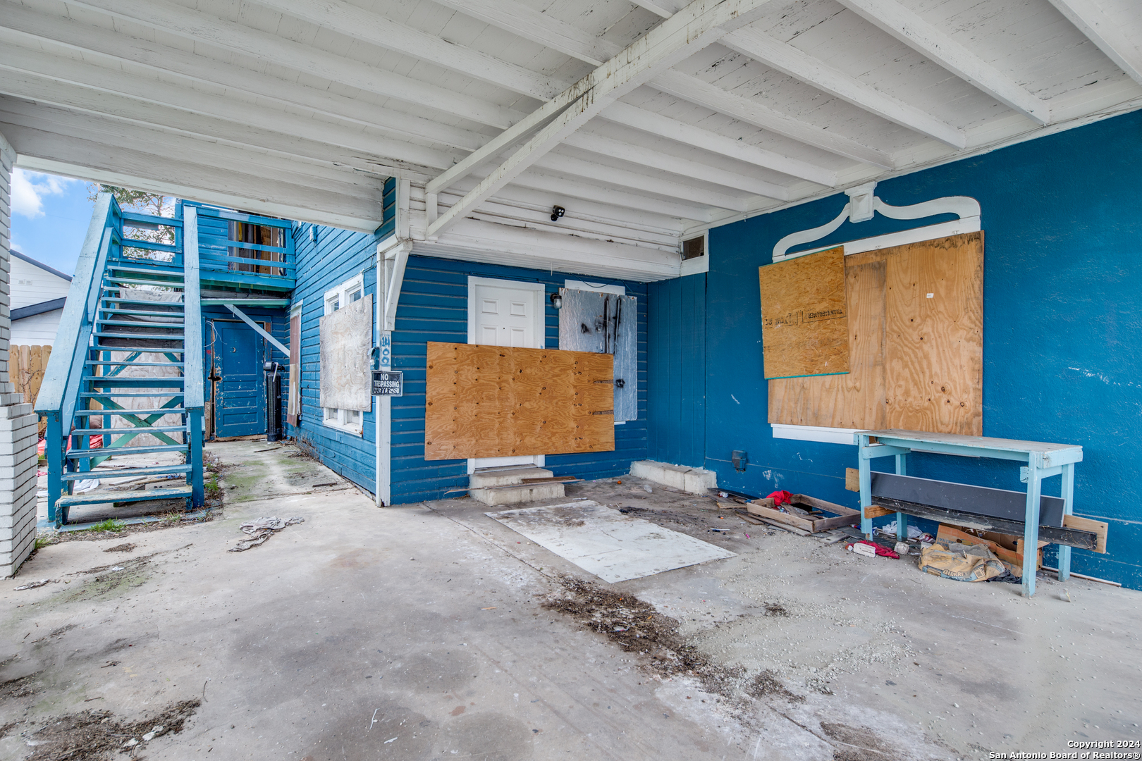 108 Beatrice Ave Property Photo 3