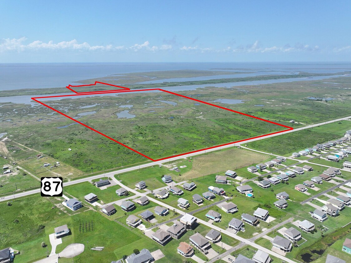 3127 Hwy 87 Property Photo 3