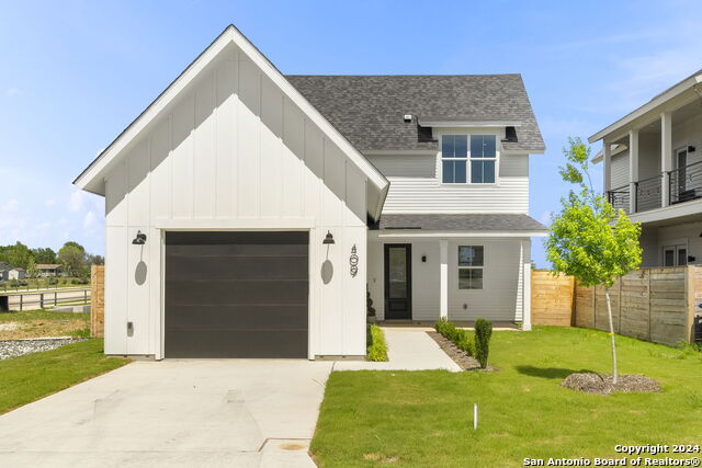 409 Constance Dr Property Photo 1