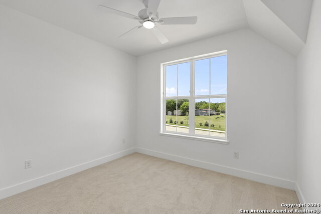 409 Constance Dr Property Photo 8