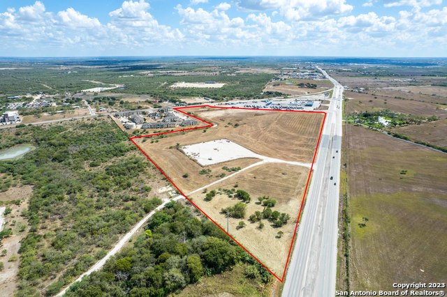 +/- 3.08 Acres Highway 181 Behind Stripes Property Photo 2