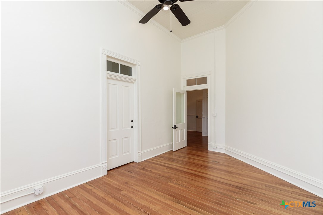 207 E Constitution Street 1 Property Photo 10