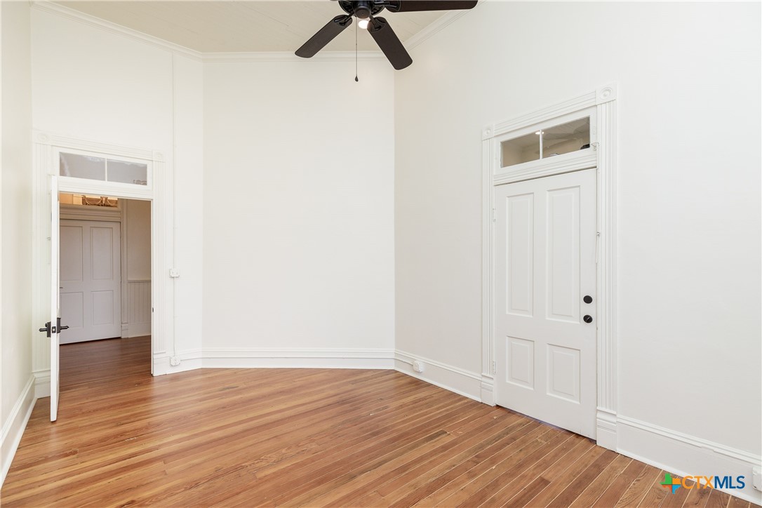 207 E Constitution Street 1 Property Photo 11