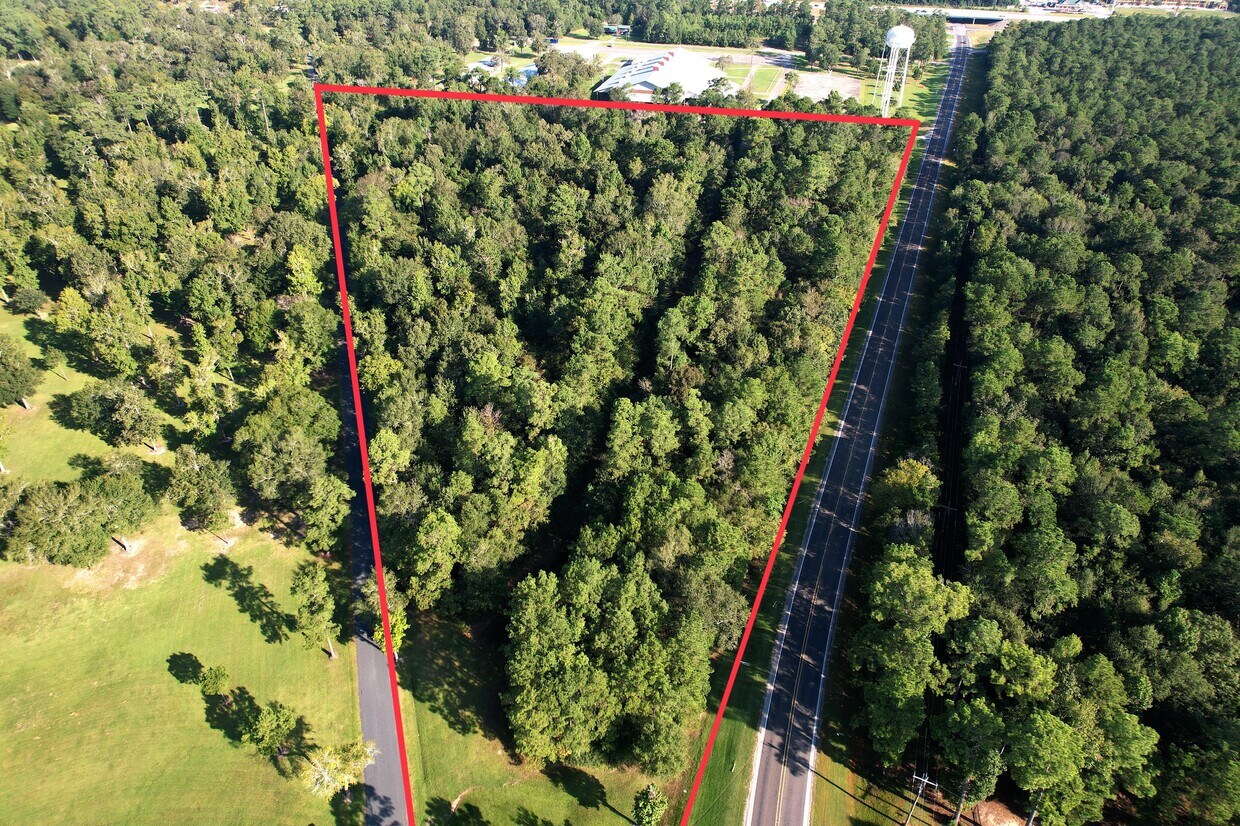 00 Hwy 61 Property Photo 3