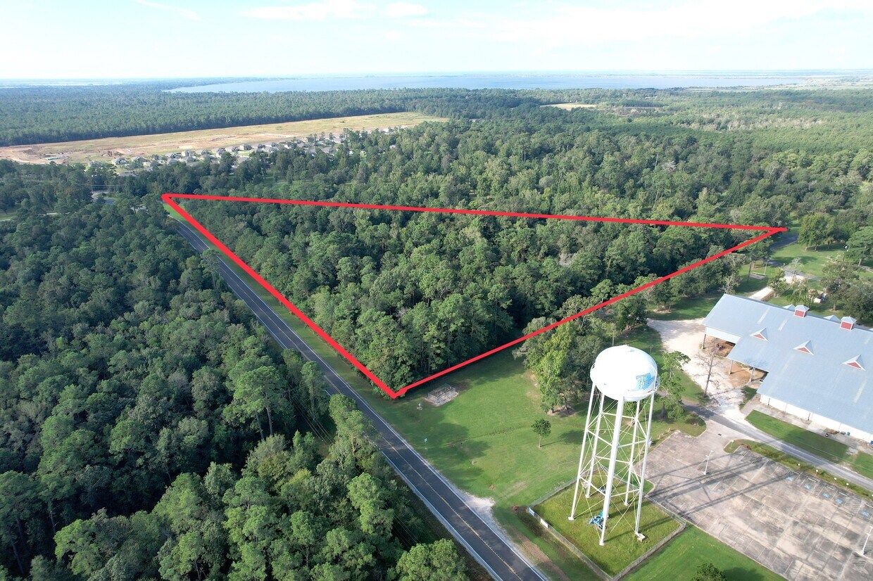 00 Hwy 61 Property Photo 4