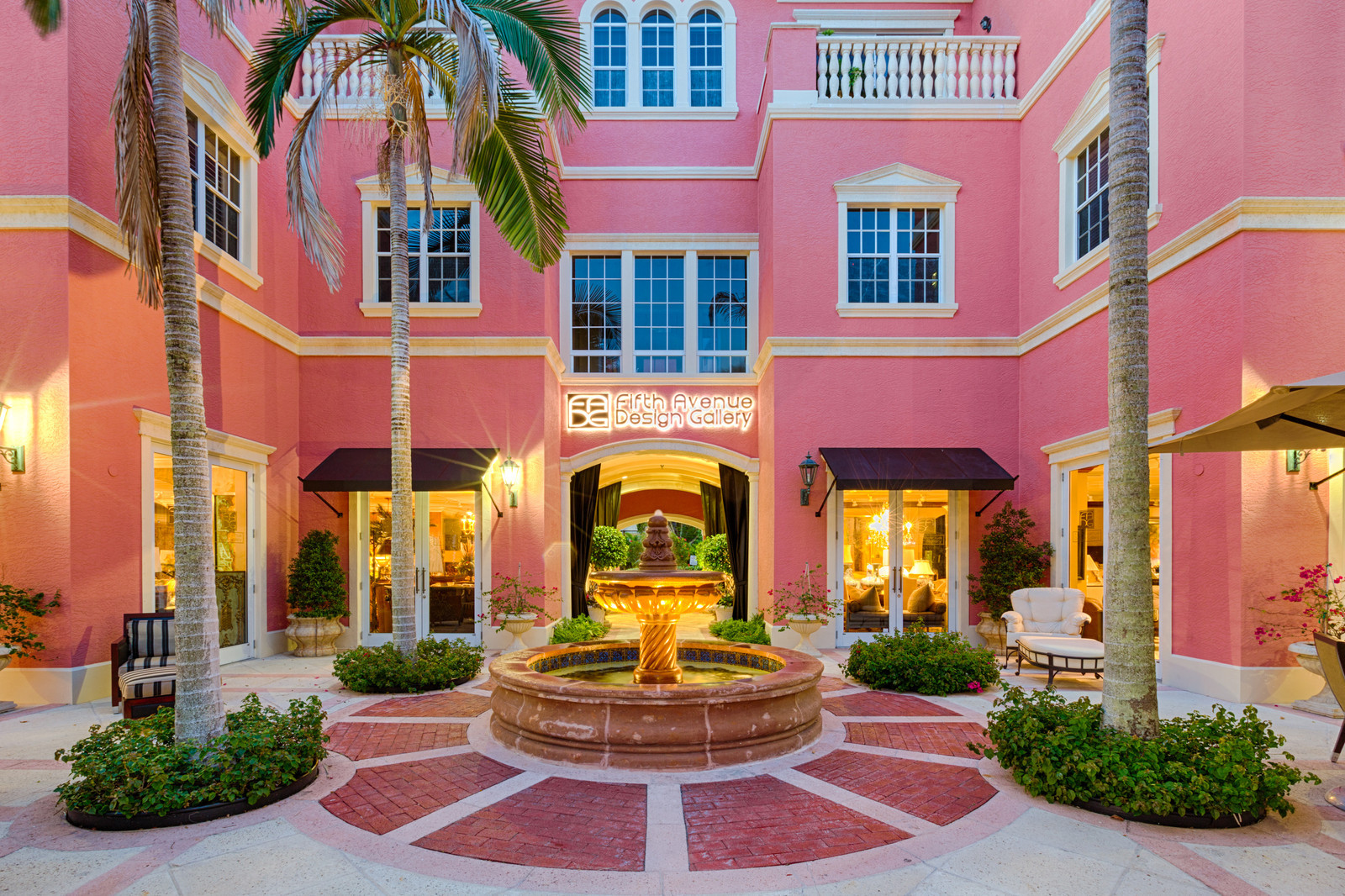 NAPLES Real Estate Lifestyle Photo 04