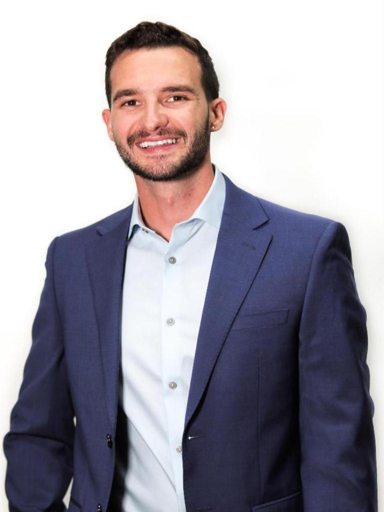 Julian Ettore Profile Photo