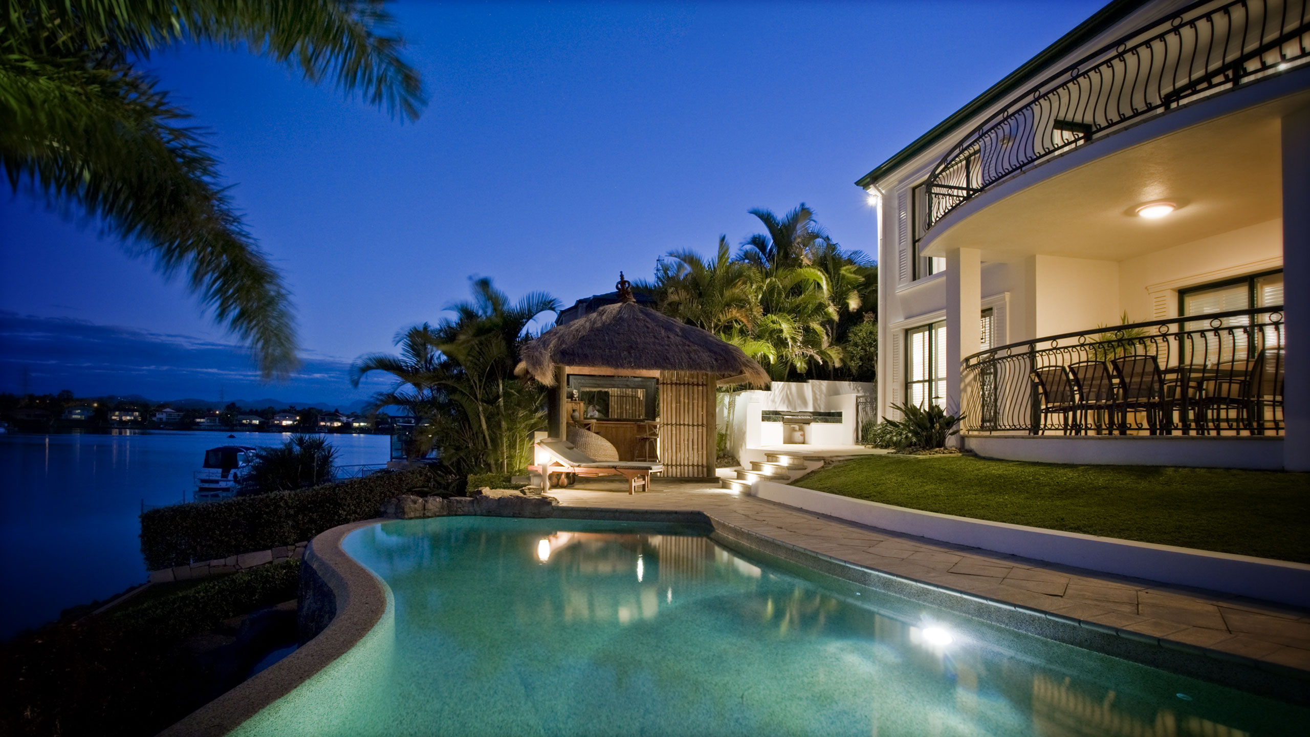 Luxury Picture
