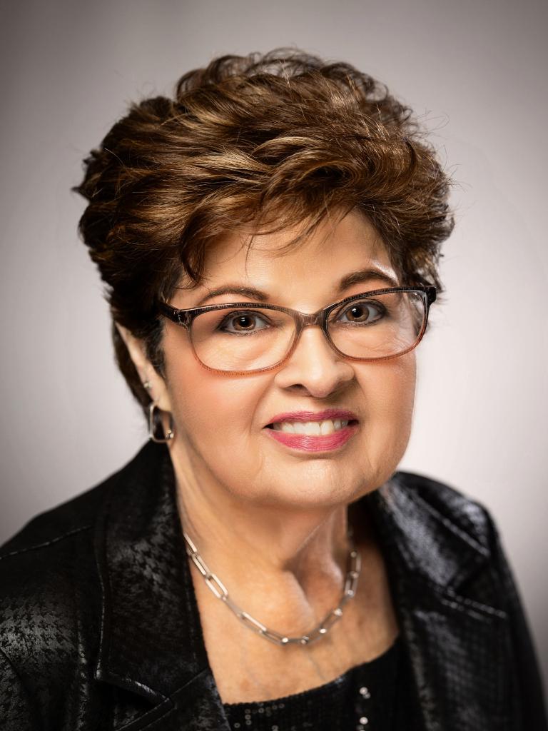 Suzanne Cool