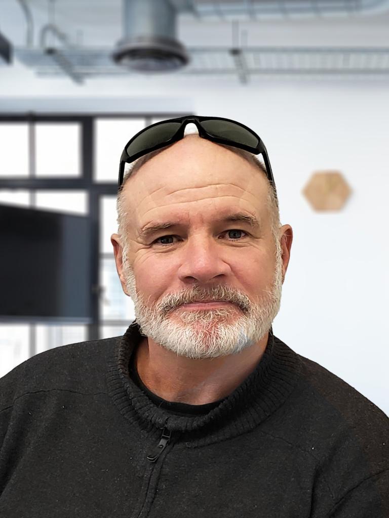 Hutton Brown Profile Photo