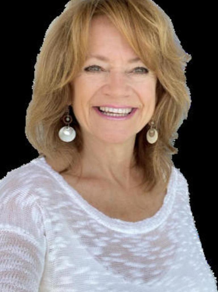 Luci Cooper Profile Image