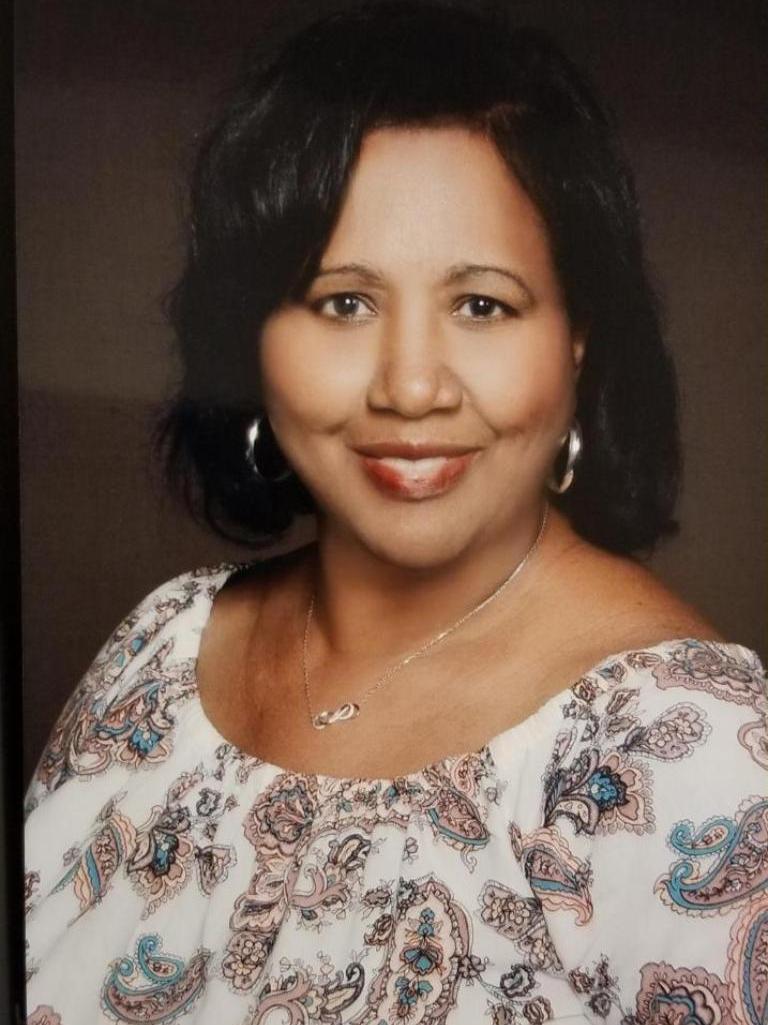 Synthia Foster Profile Image