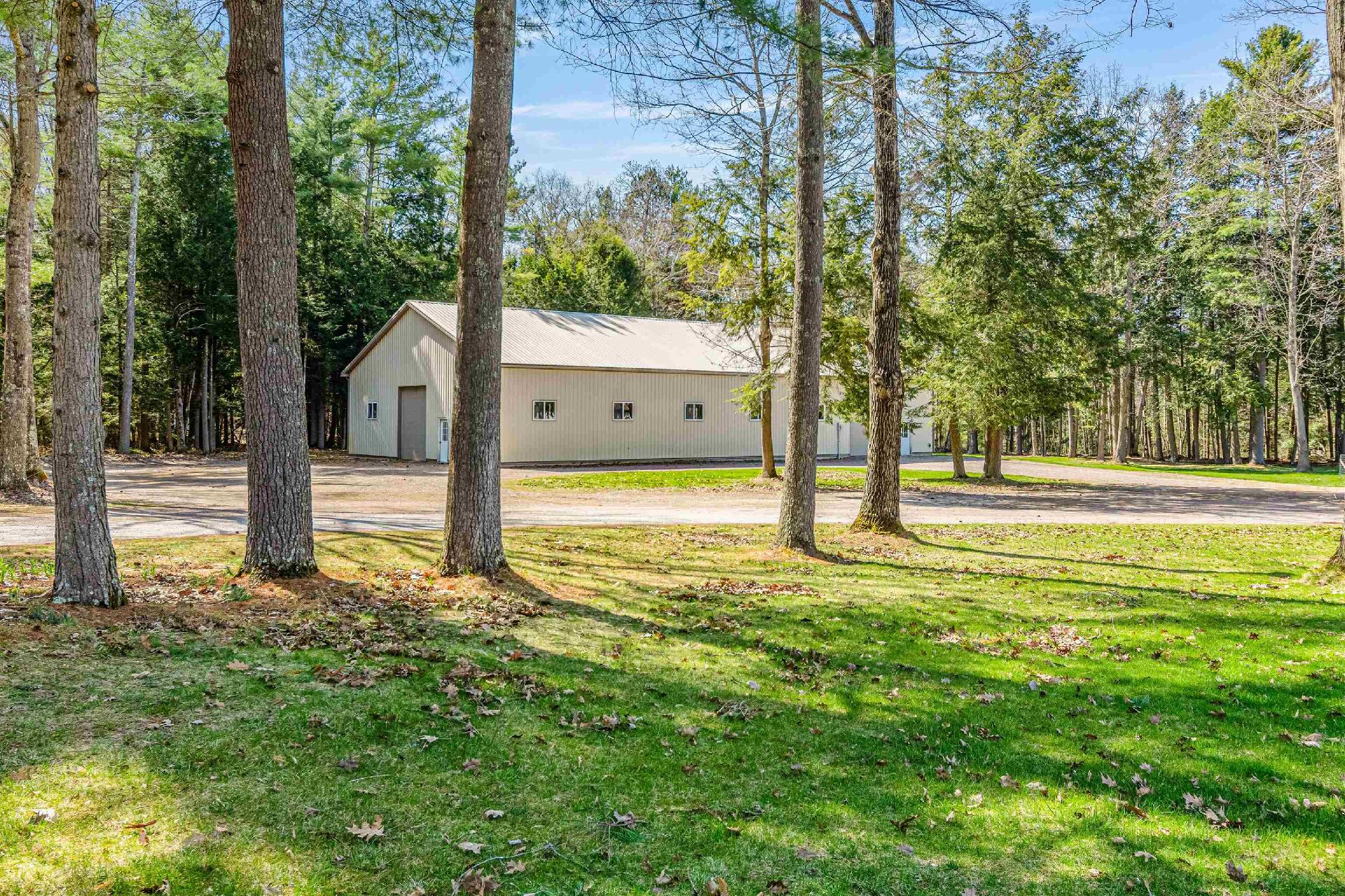 5 Pine Harbor Road Property Photo 4