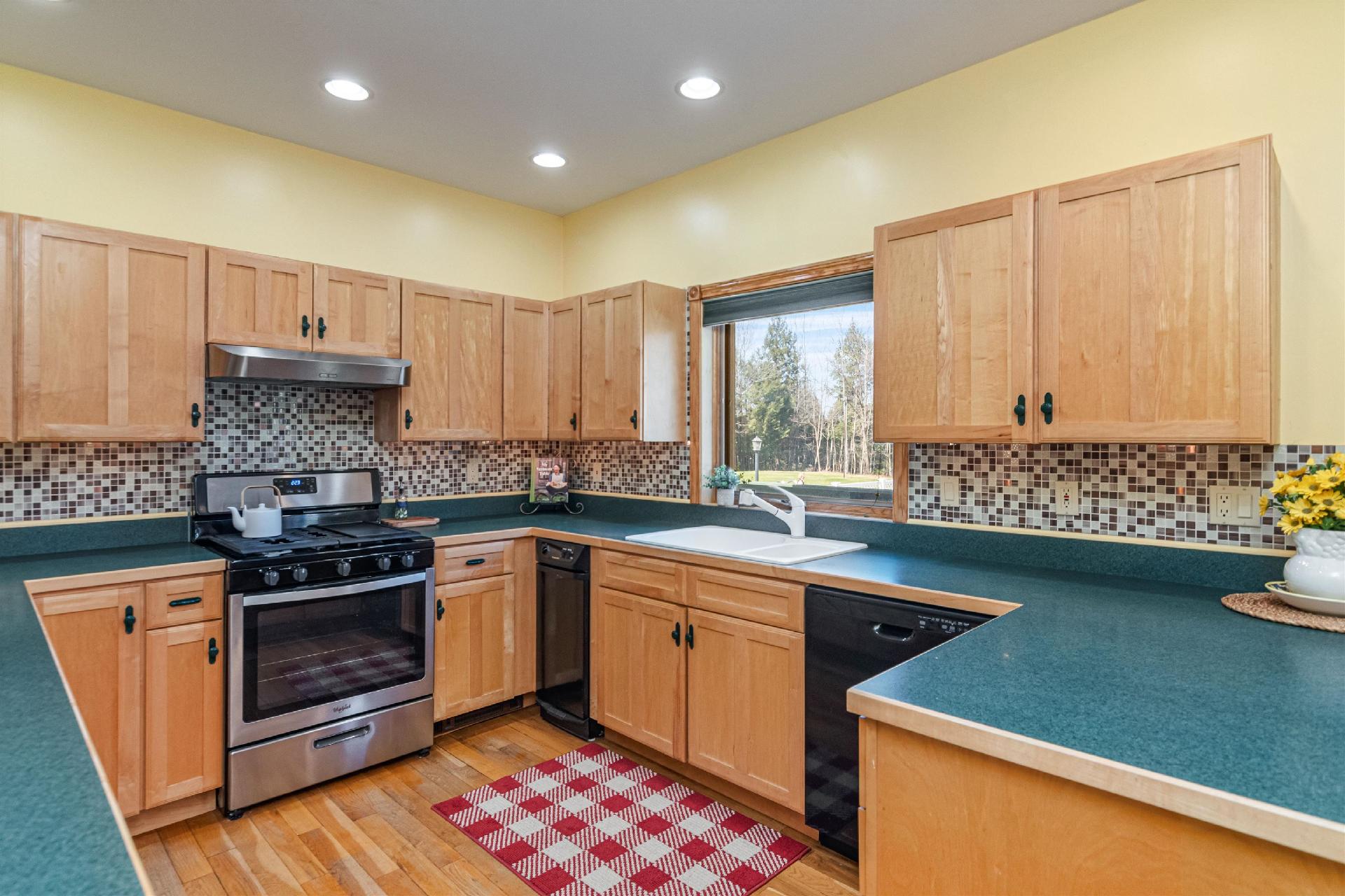 5 Pine Harbor Road Property Photo 8