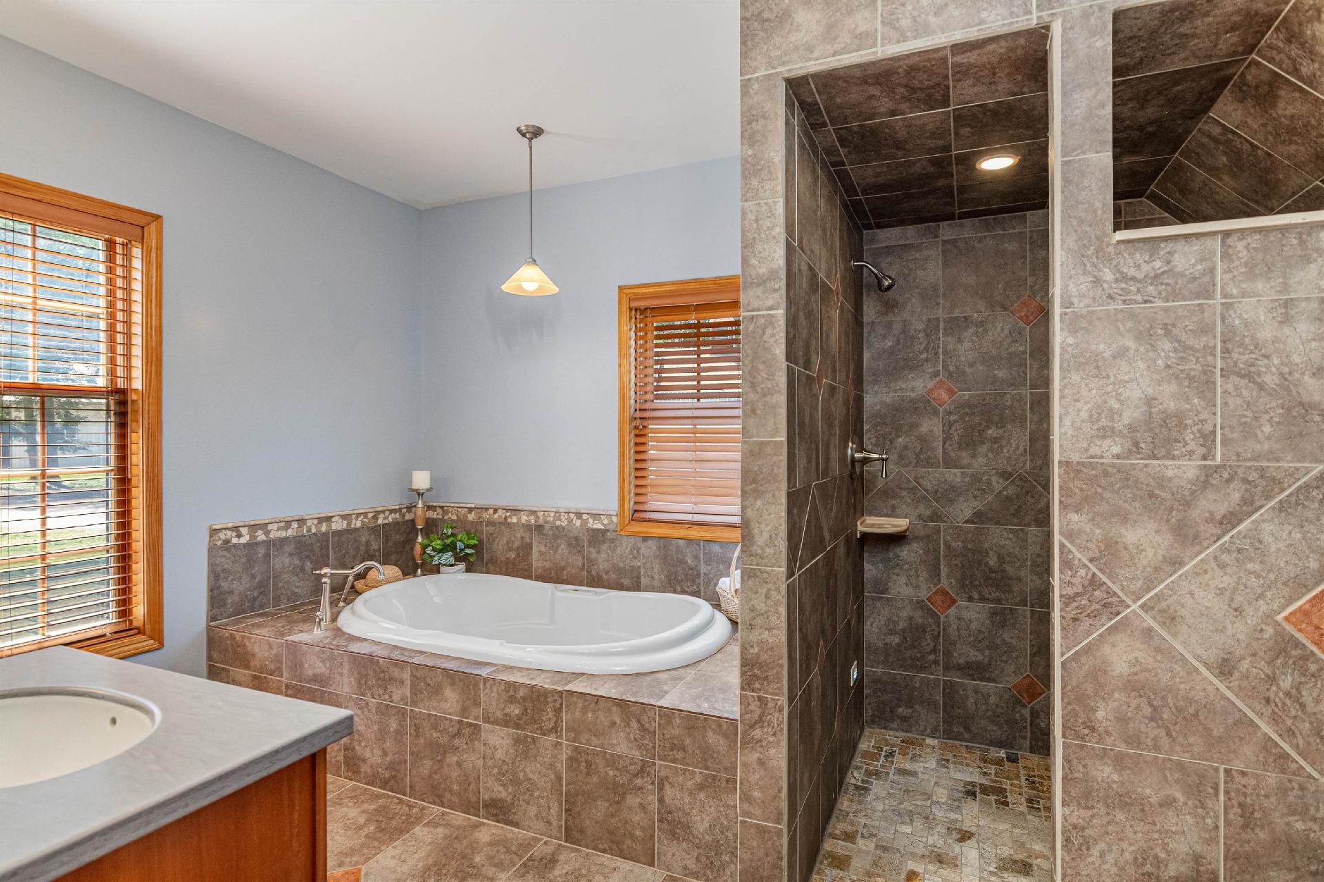 5 Pine Harbor Road Property Photo 23