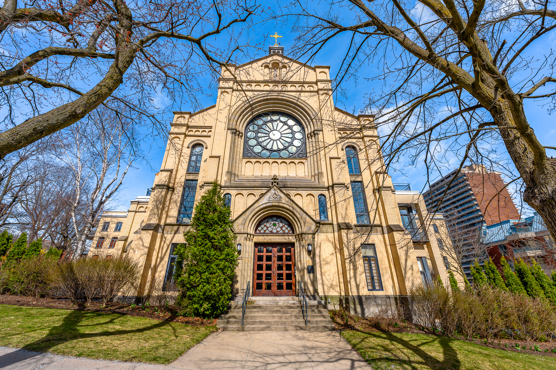 Outremont Real Estate Lifestyle Photo 02