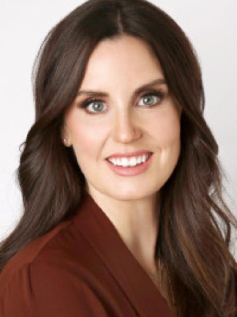 Jana Verbakel Profile Photo