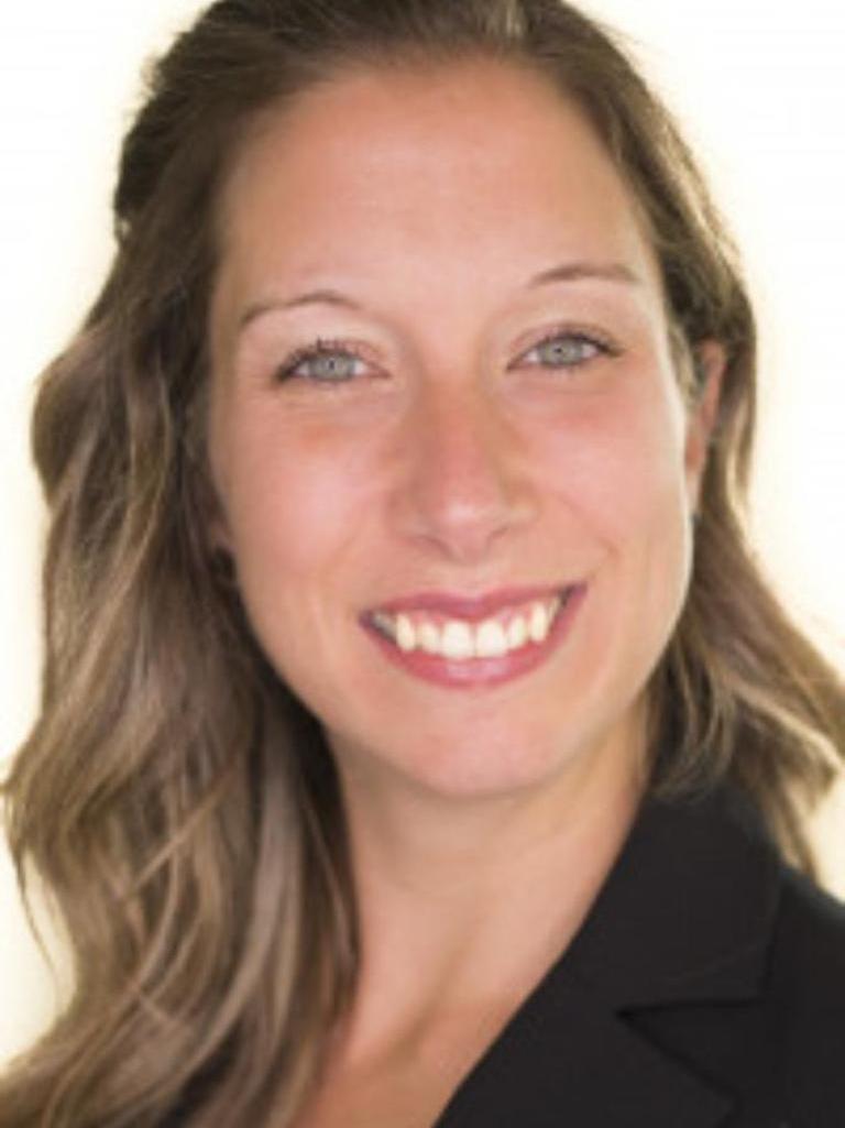 Stephanie Caron Courtier Immobilier inc Profile Photo