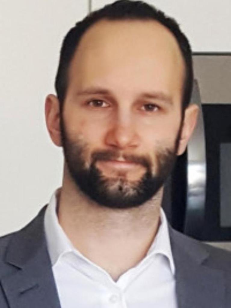 Derek Chikowski