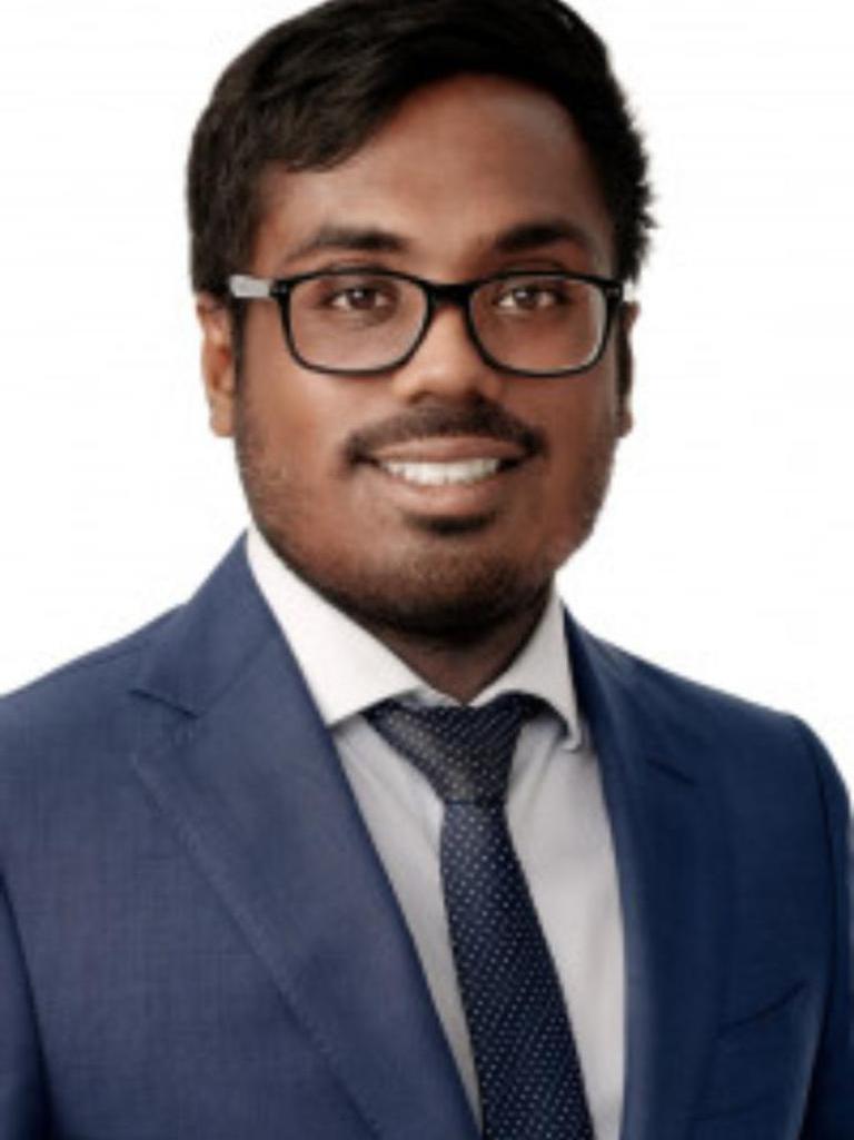 Shine Khan Profile Photo