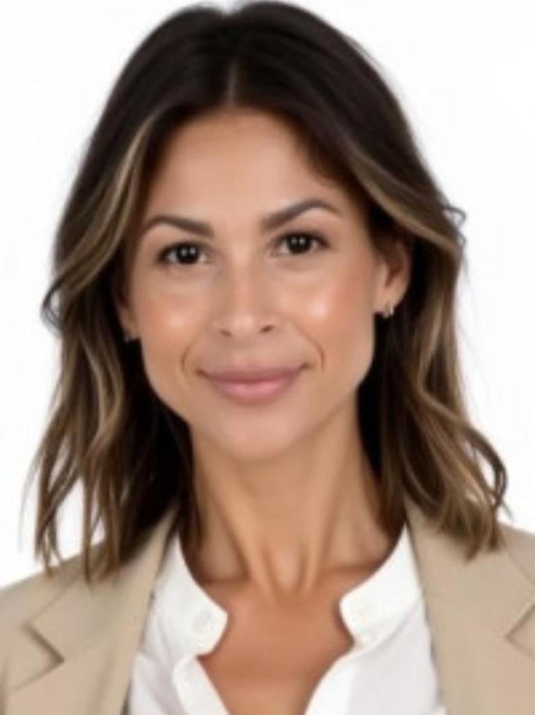 Rosalind Lovell Profile Photo