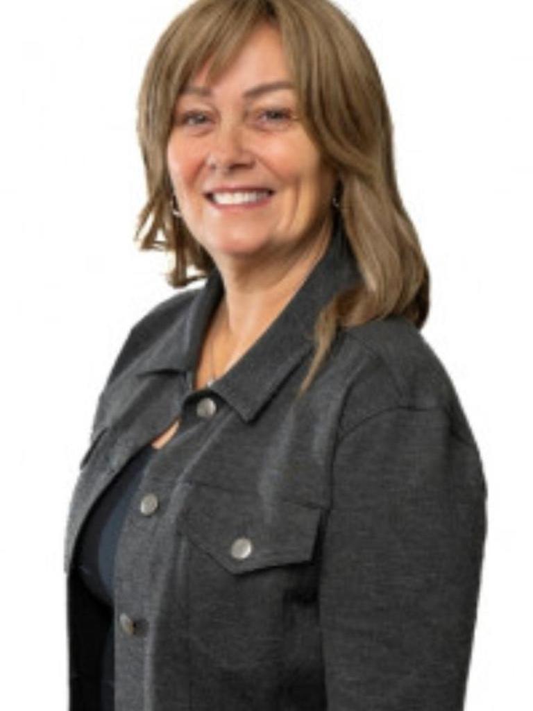 Jackie Hall Profile Photo