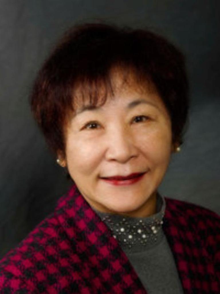 Anne Lo