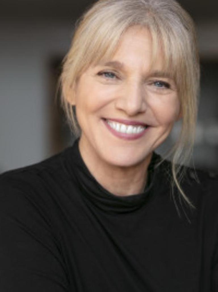 Martine Loyer Profile Photo