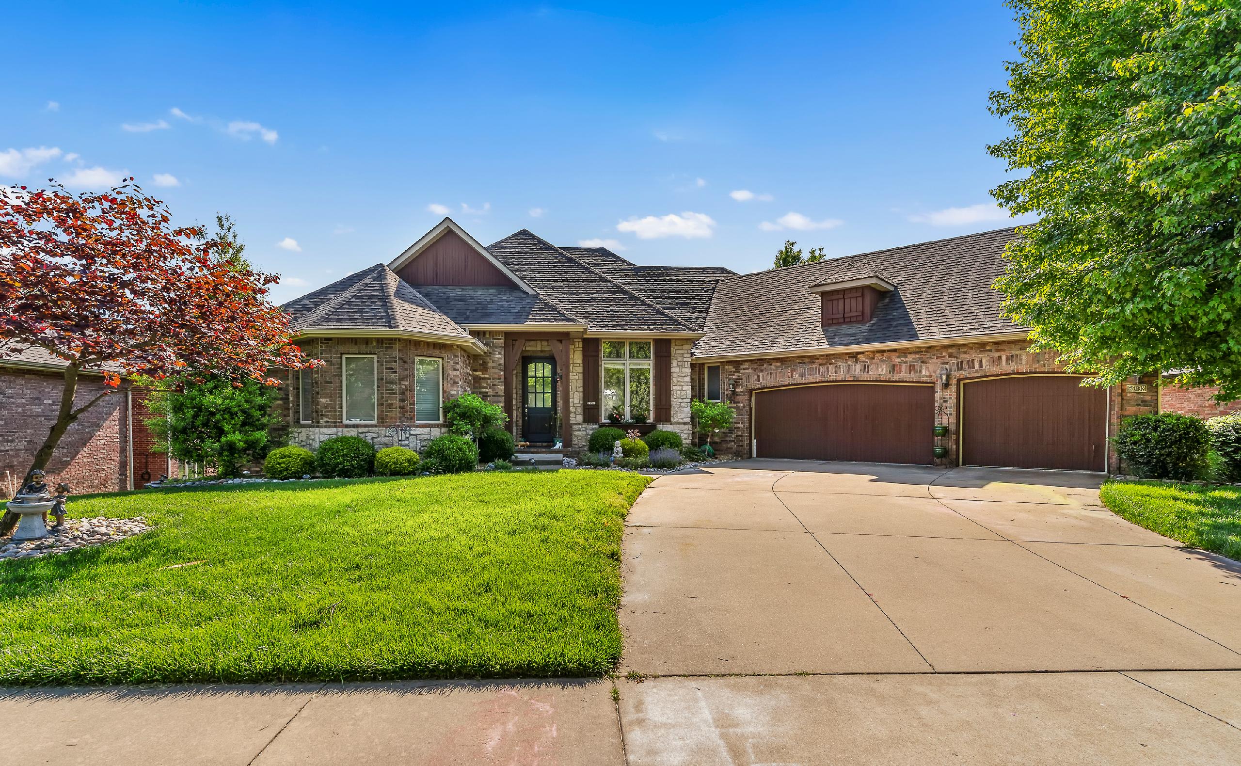 Springfield Real Estate Lifestyle Photo 01