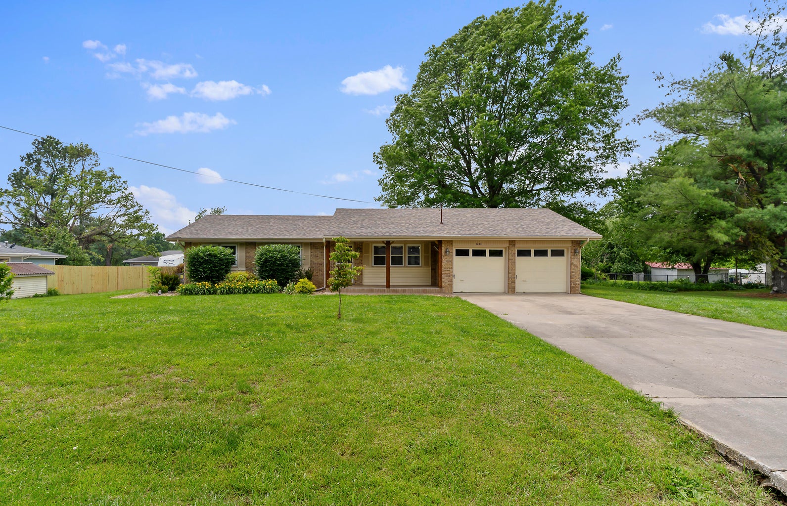 Springfield Real Estate Lifestyle Photo 04