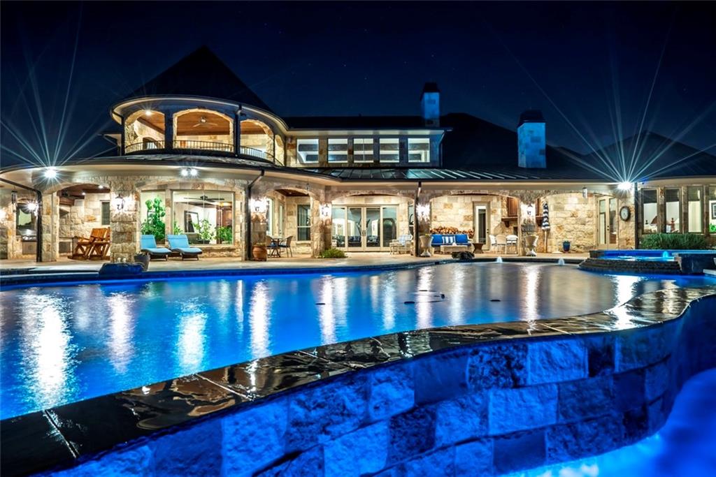 Lakefront Luxury Awaits Main Photo