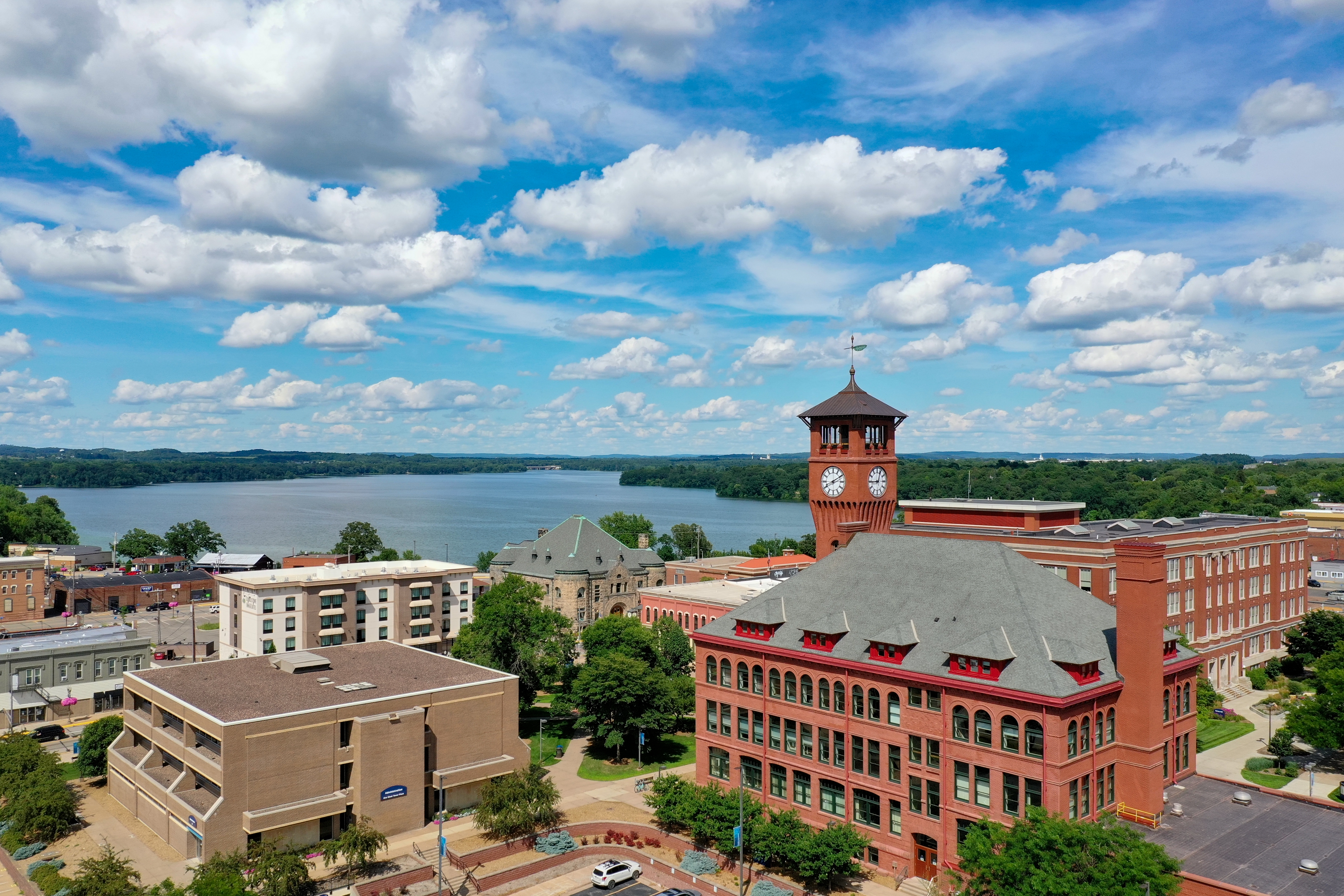 Eau Claire Real Estate Lifestyle Photo 02