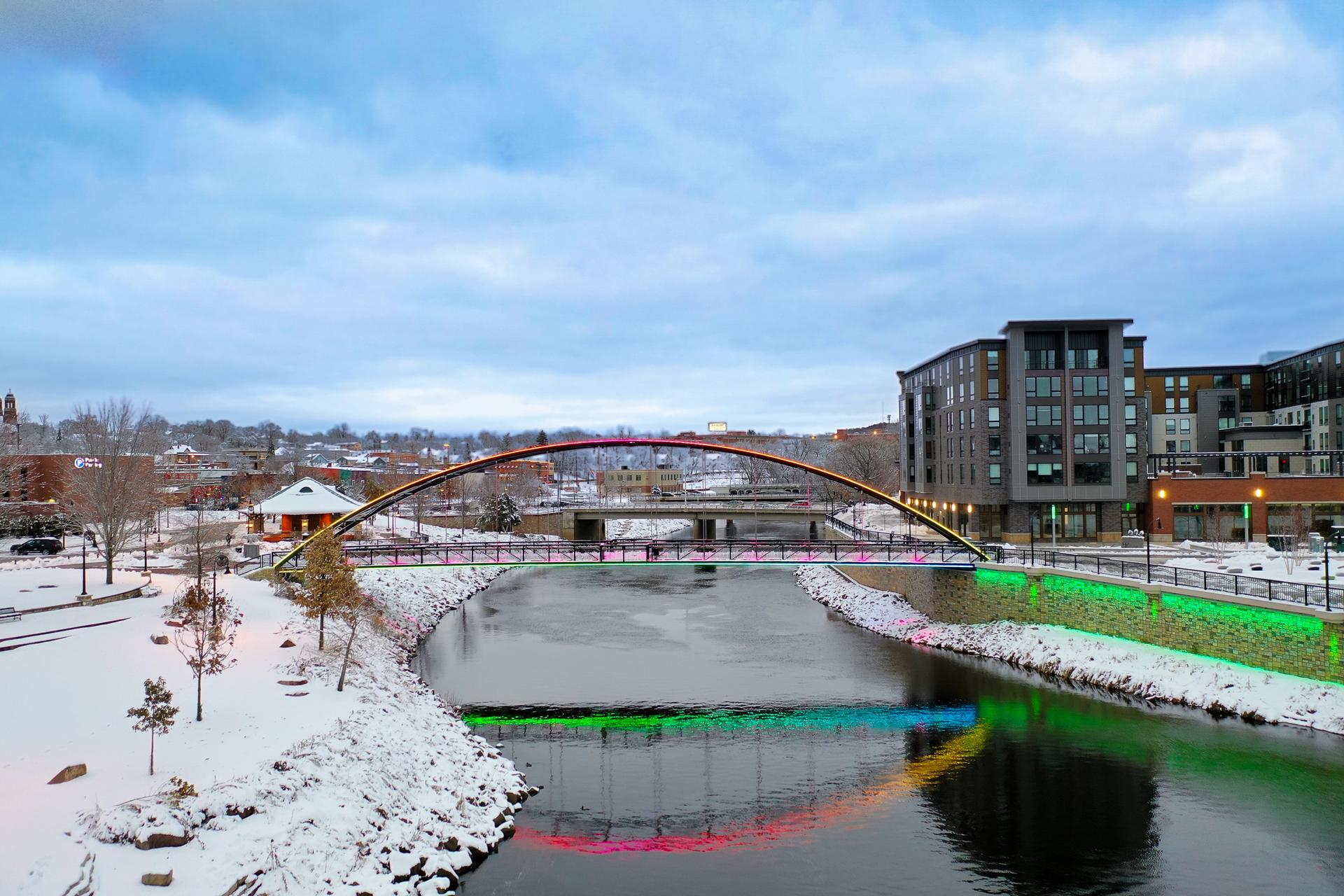 Eau Claire Real Estate Lifestyle Photo 01