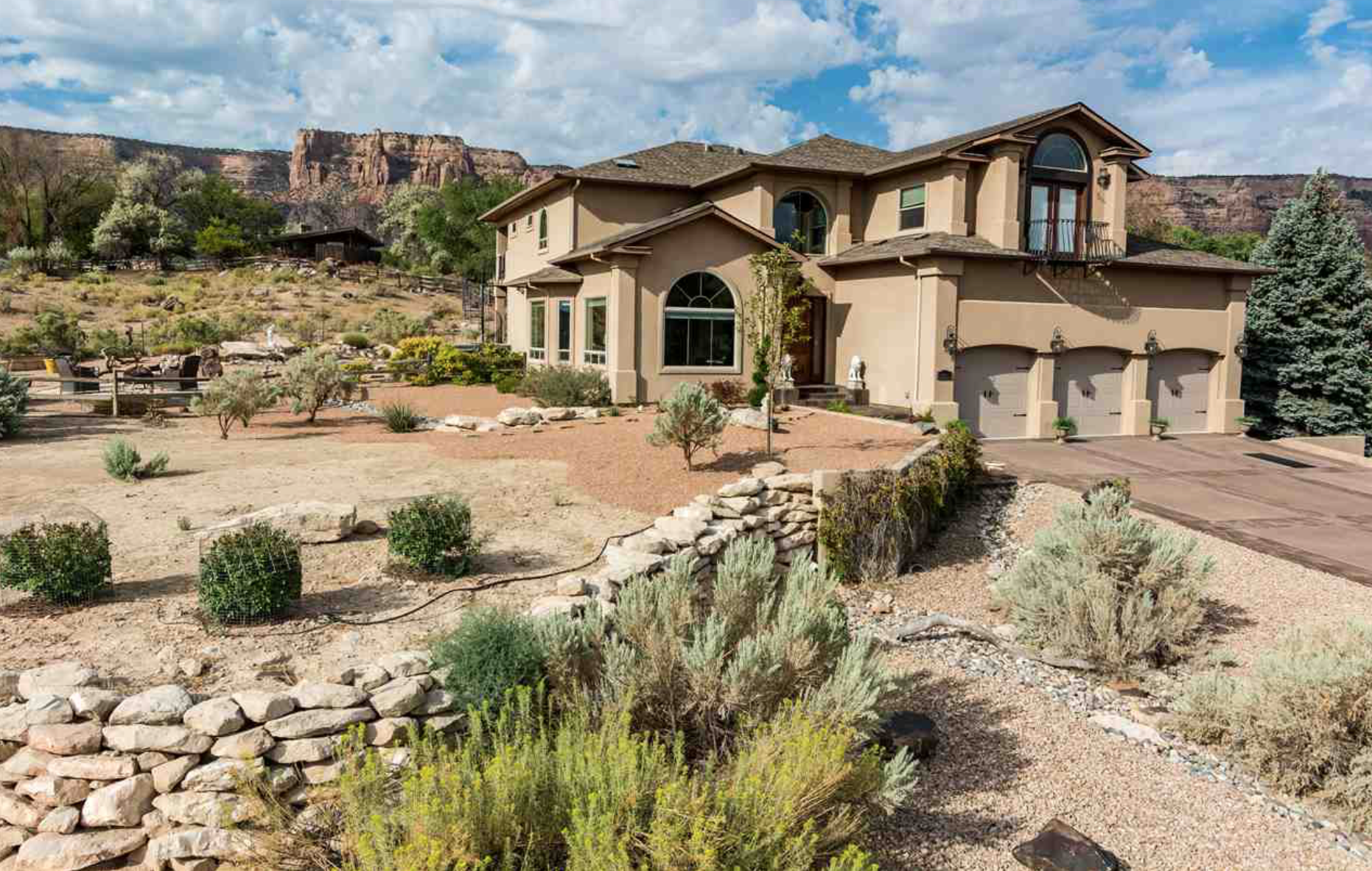 Featured Listing of the Week: 2065 Corral De Terra Drive Main Photo