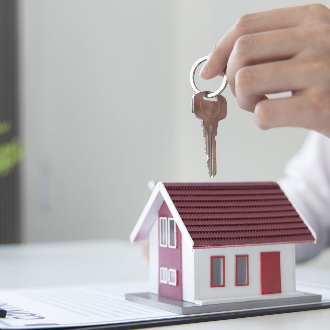 When to List Your Home for Sale Picture