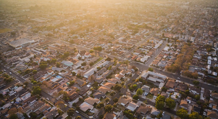 The Latest 2024 Housing Market Forecast Main Photo