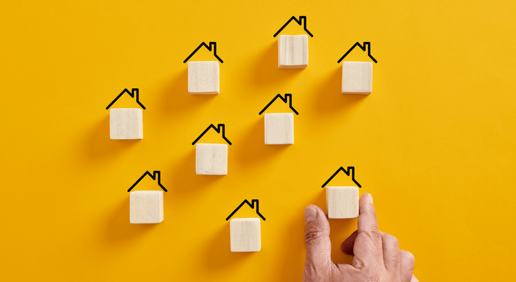 Expert Forecasts for the 2025 Housing Market Main Photo