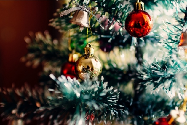 How to Effectively Store Your Christmas Decorations Main Photo