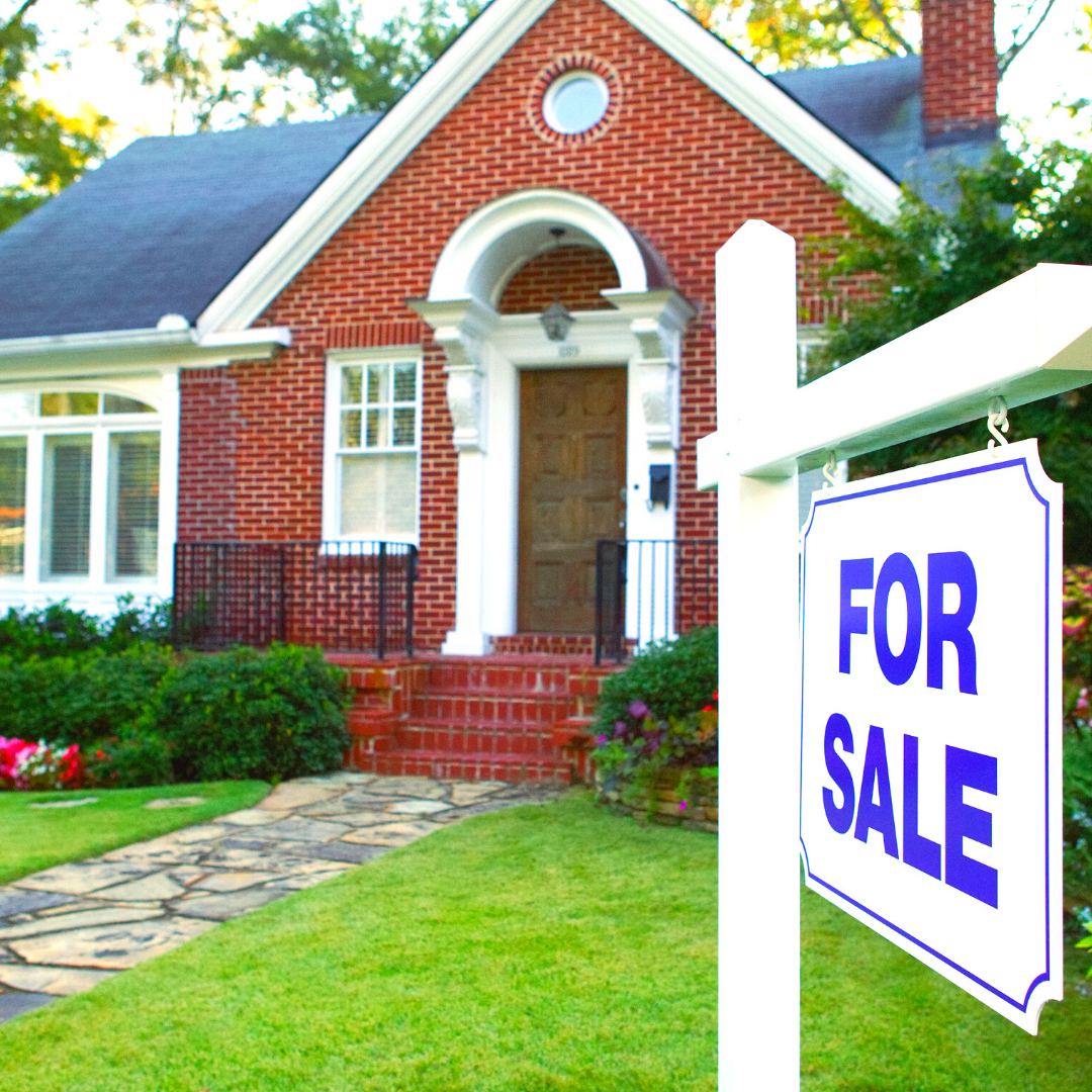 5 Things To Know Before Selling Your Home Main Photo